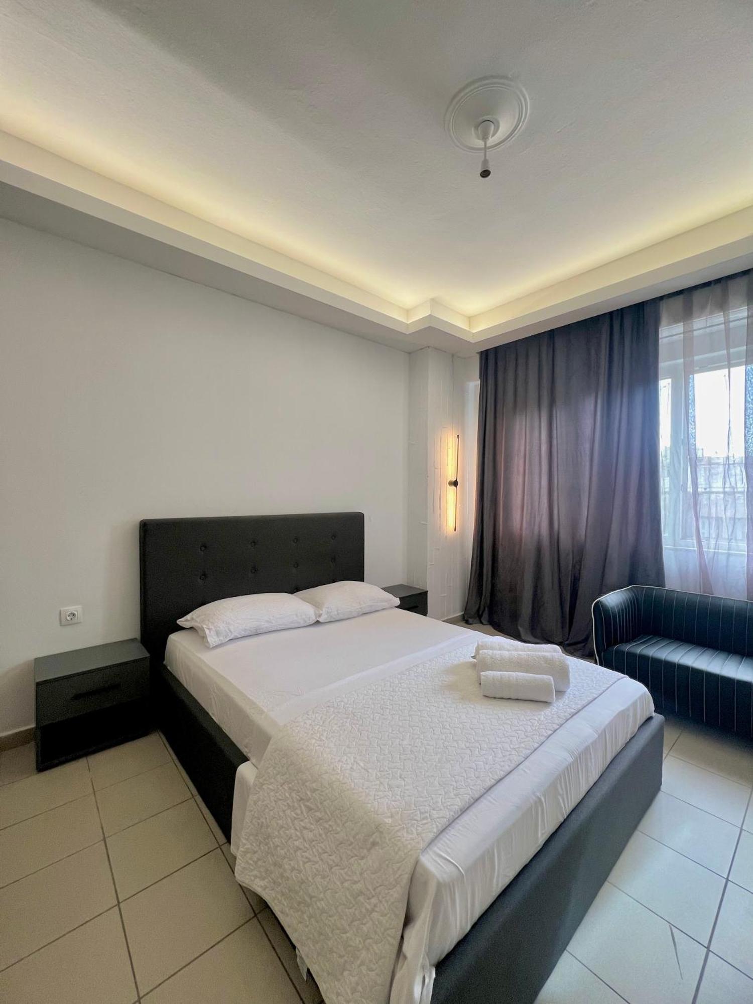 Central Apartment 6 ลาริซา ภายนอก รูปภาพ